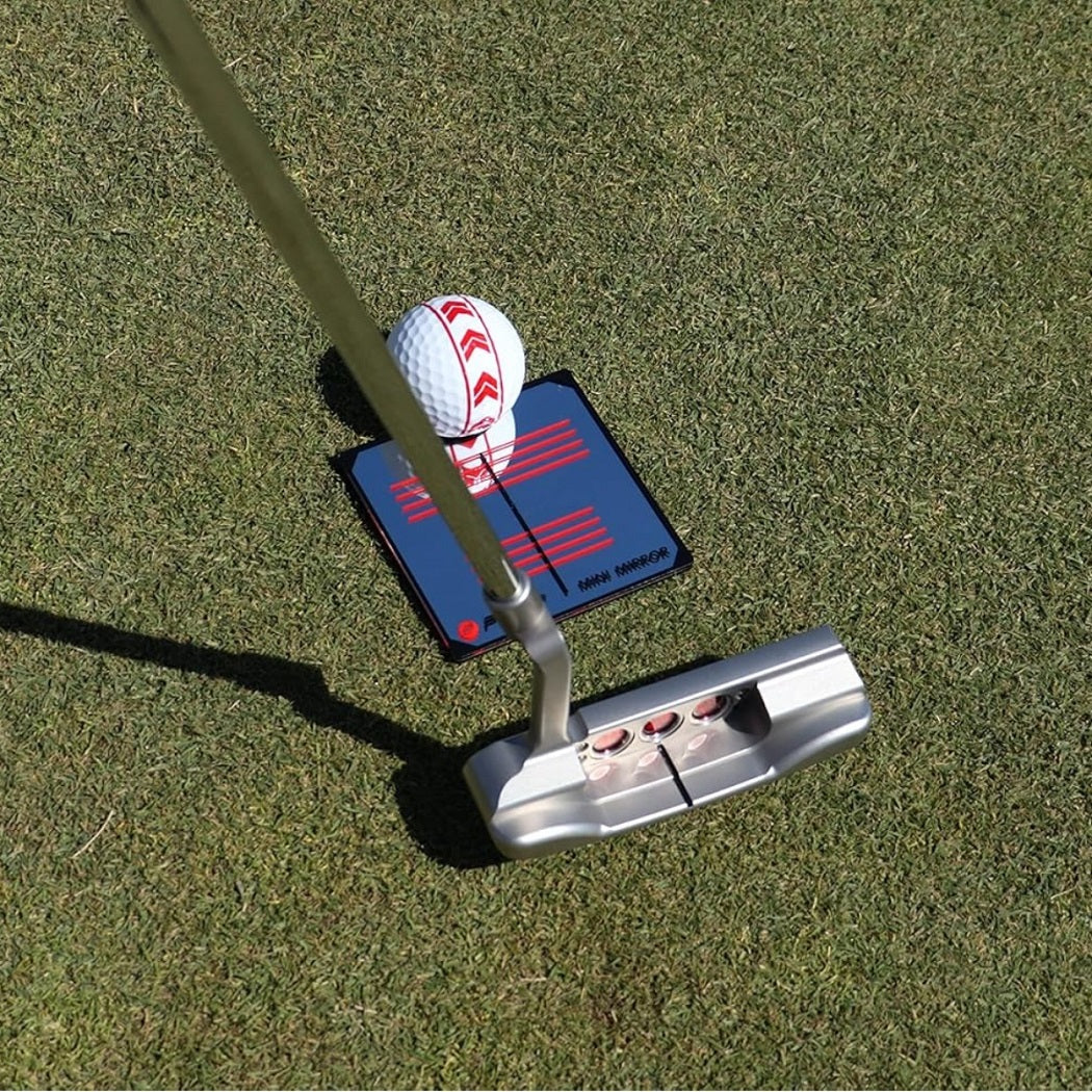 Pure2Improve Mini Putting Mirror (8cm) - lifestyle image