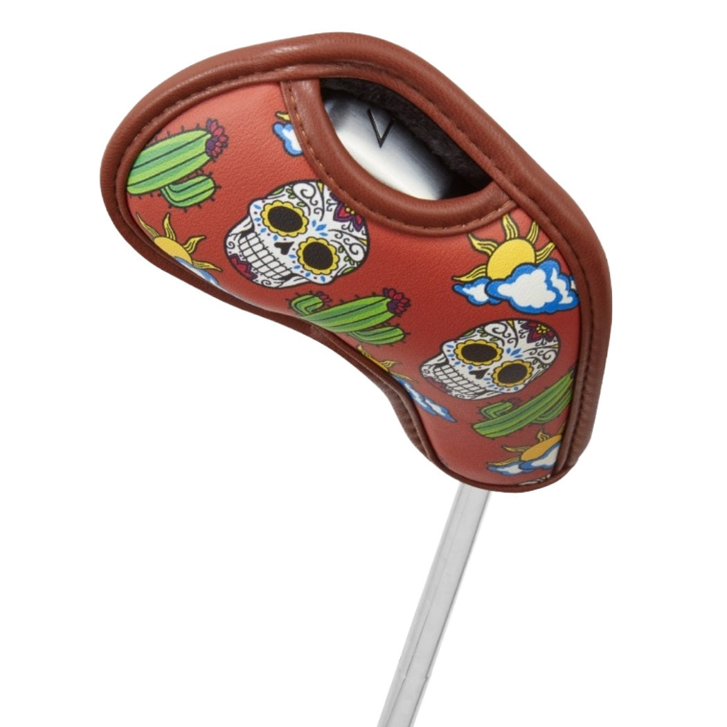 Luna Links Iron Headcover – Desert Skull - with golf club