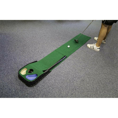 Longridge Putt N Hazard Practice Mat - lifestyle image